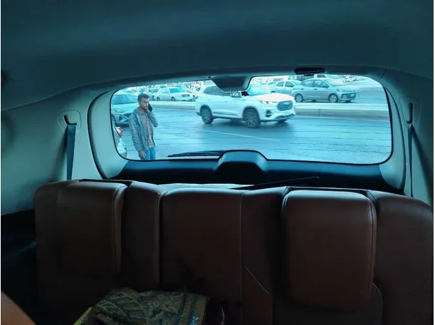 Car image 22