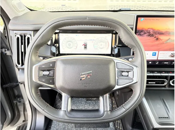 Car image 22