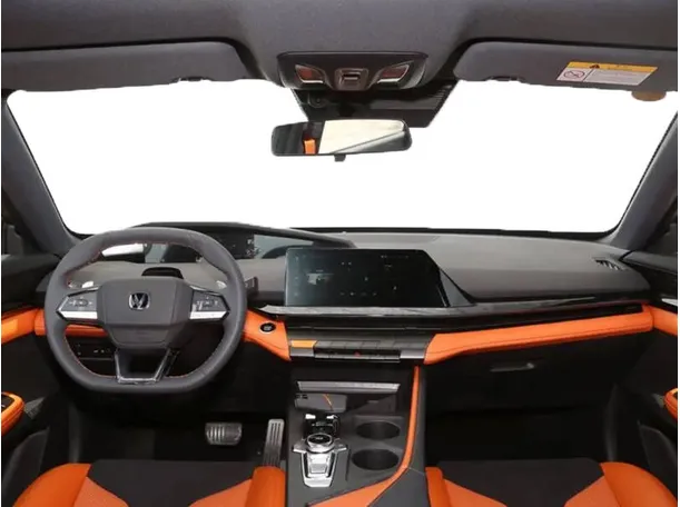 Car image 11