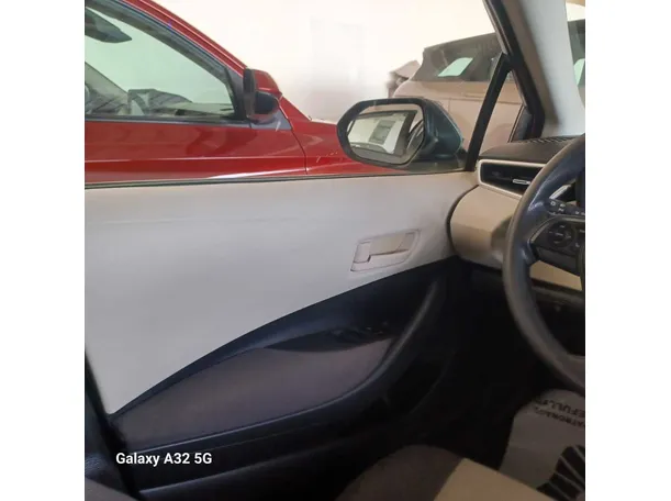 Car image 22