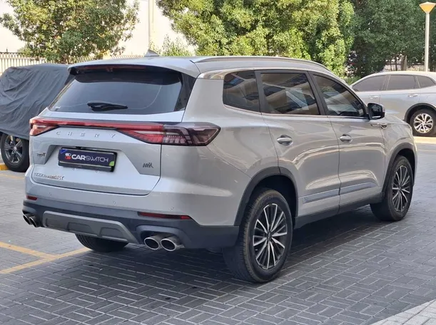 Car image 7