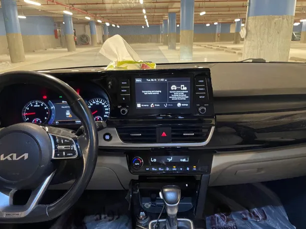 Car image 20