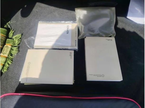 Car image 40