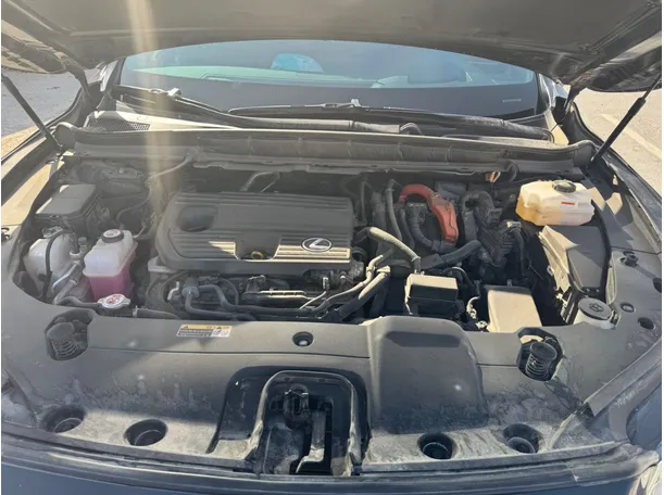 Car image 26