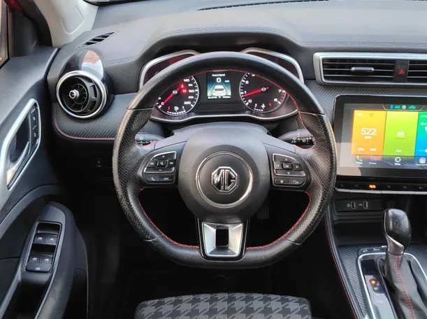 Car image 24
