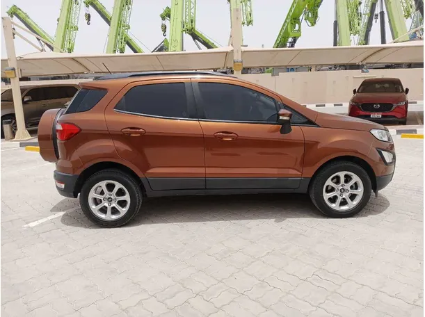 Car image 8
