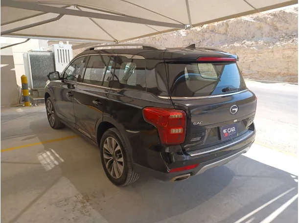 Car image 7