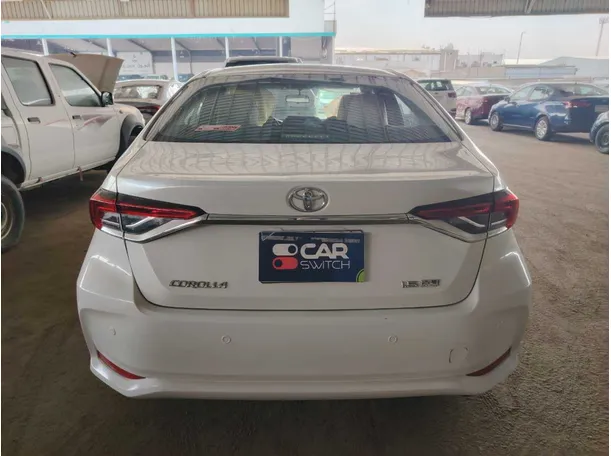 Car image 6