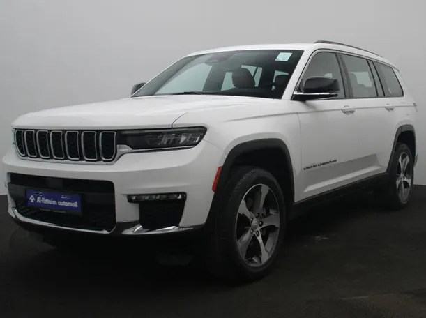 2023 Jeep Grand Cherokee in Dubai