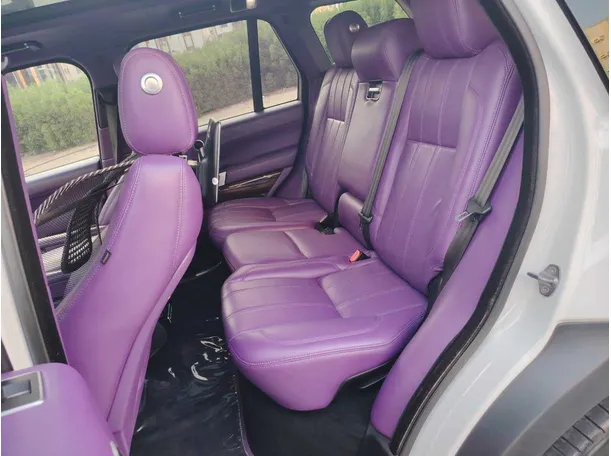 Car image 16