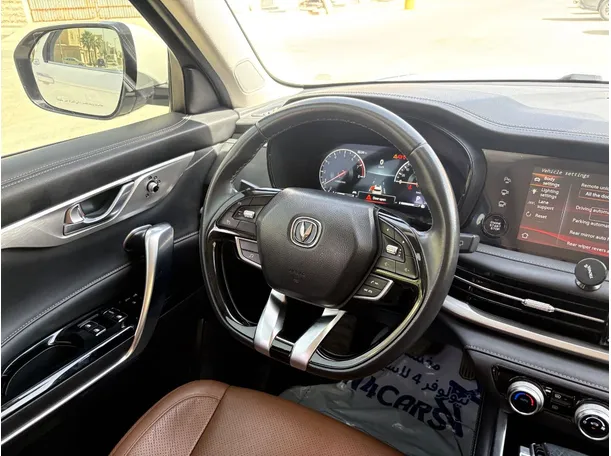 Car image 21