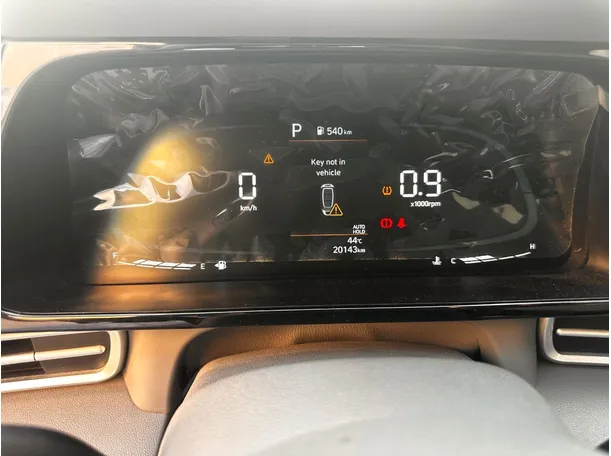 Car image 20