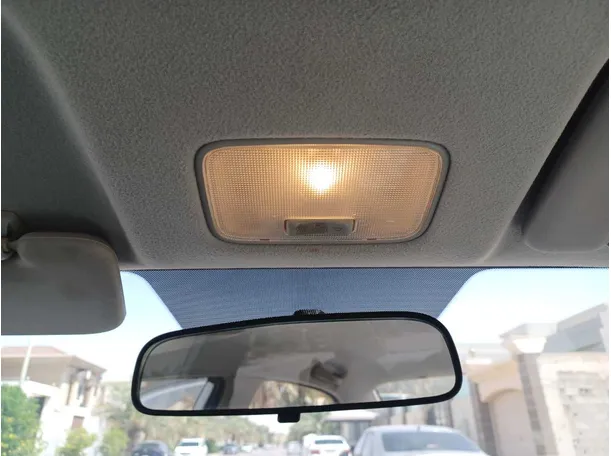 Car image 20