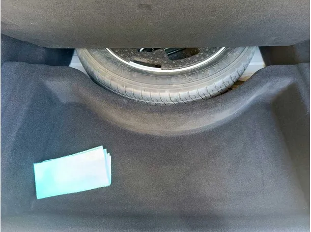Car image 41