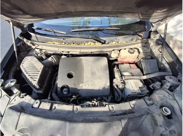Car image 21