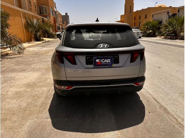 Car image 6