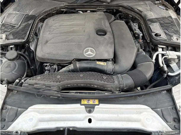 Car image 28