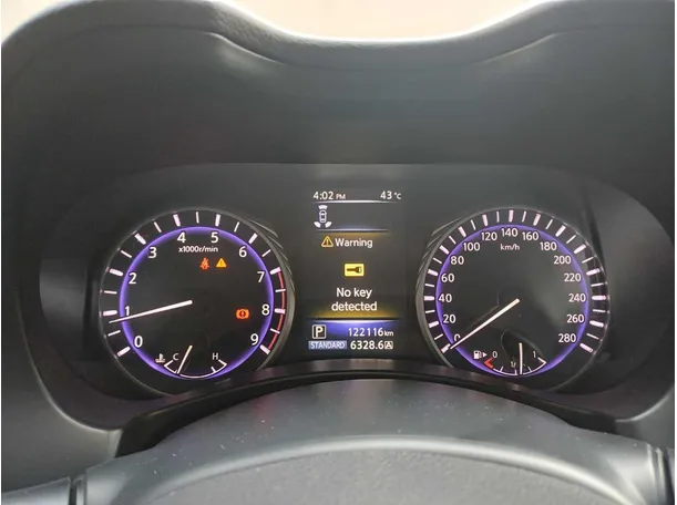 Car image 22