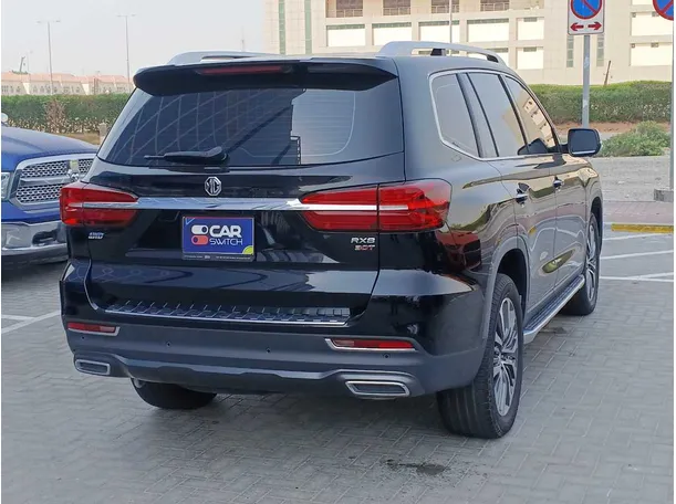 Car image 7