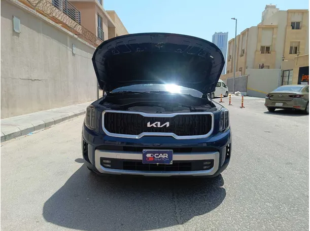 Car image 36