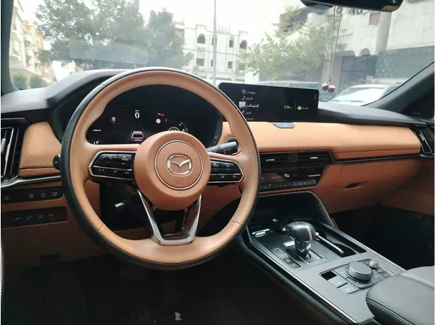 Car image 28