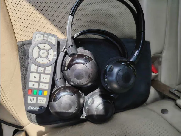 Car image 38