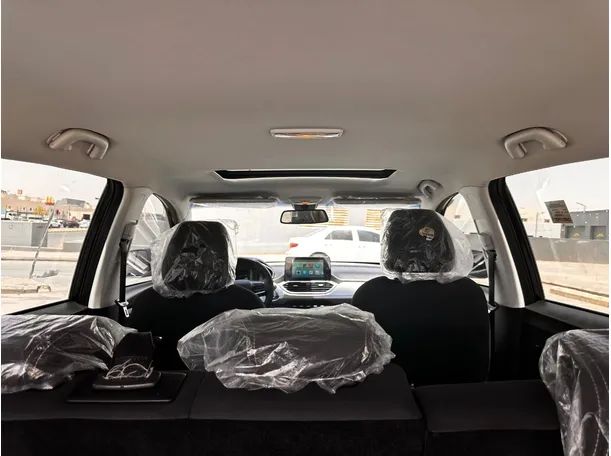 Car image 24