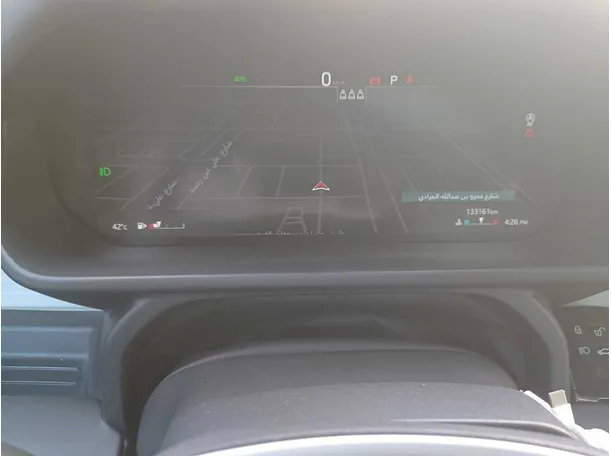 Car image 17