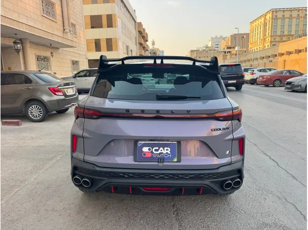 Car image 6