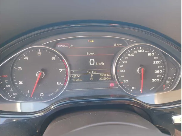Car image 21