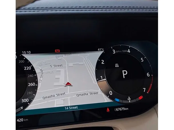 Car image 19