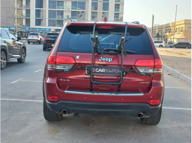 Car image 6