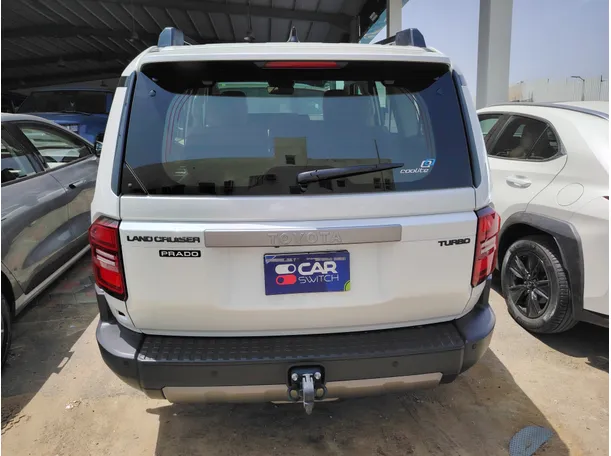 Car image 6