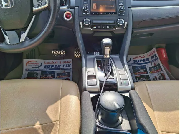 Car image 15