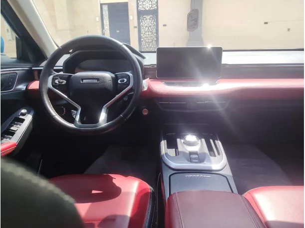 Car image 20