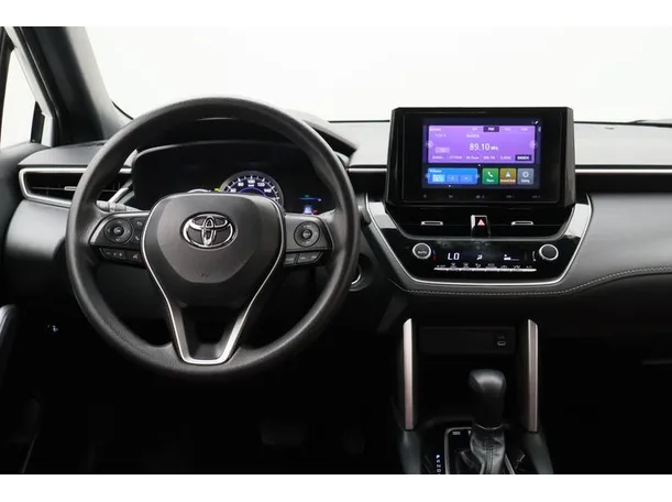 Car image 15