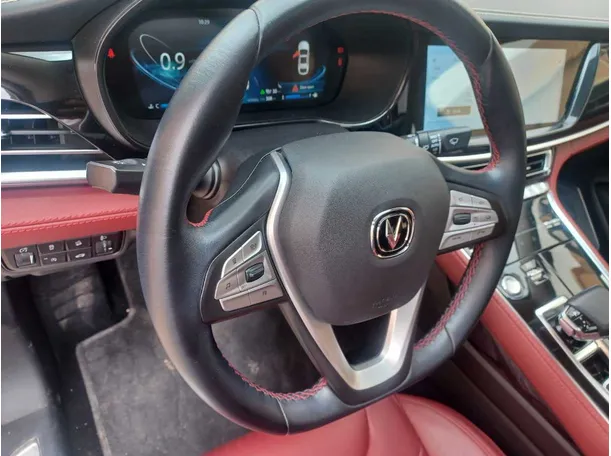 Car image 20