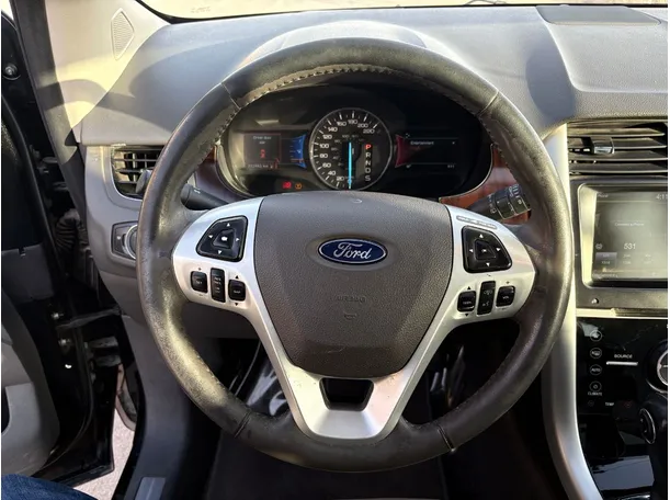 Car image 21