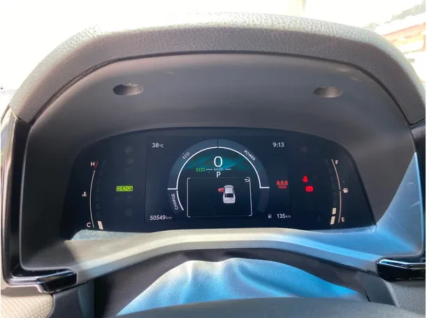 Car image 18