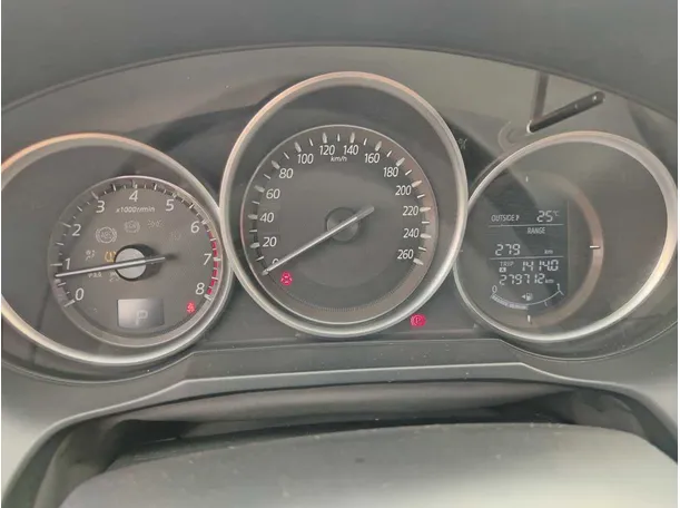 Car image 28