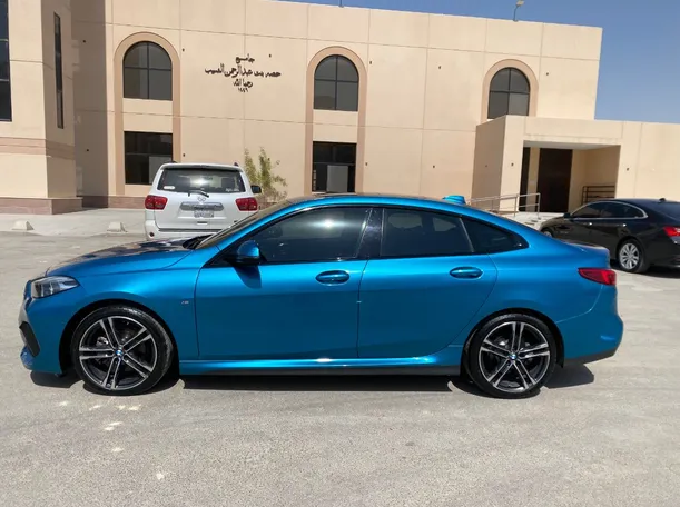 Car image 8