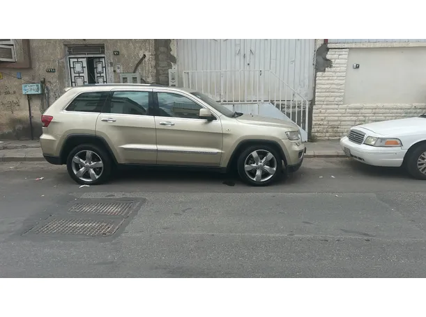 2012 Jeep Grand Cherokee in KSA