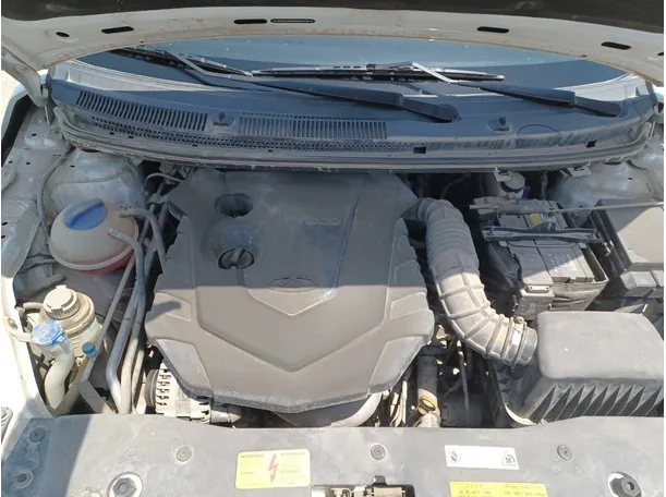 Car image 24