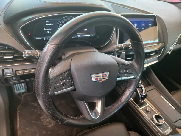 Car image 17