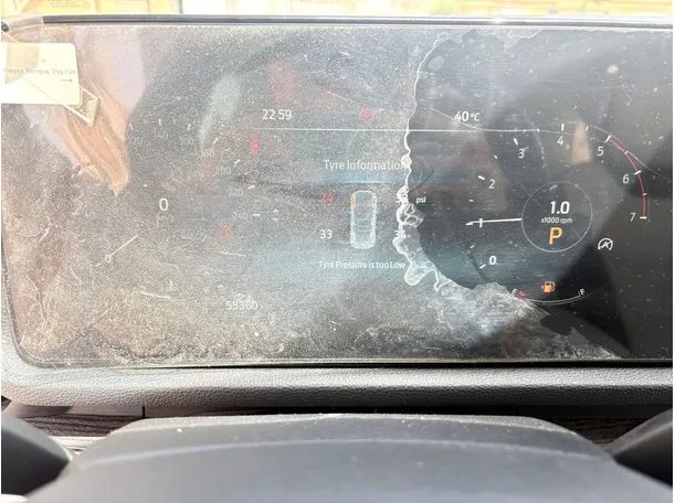 Car image 23