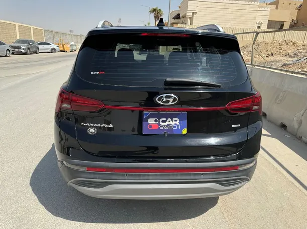 Car image 6