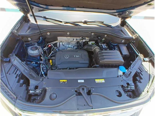 Car image 22