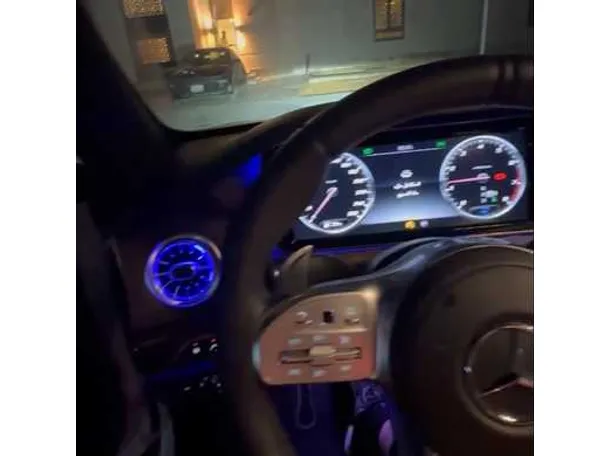 Car image 24
