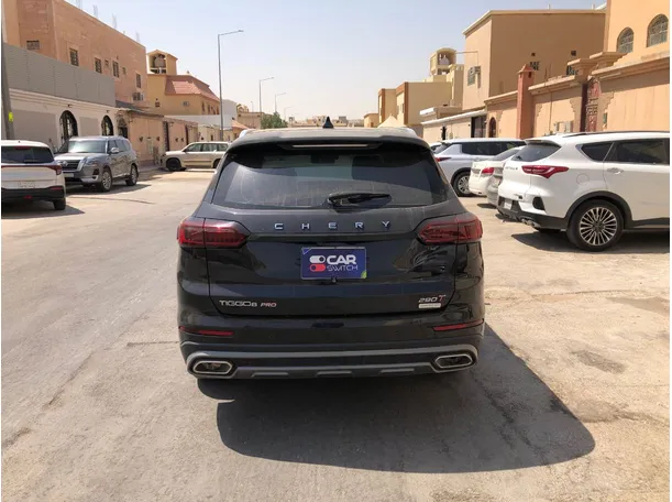 Car image 6