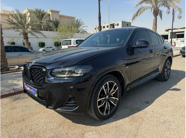 2022 BMW X4 in KSA
